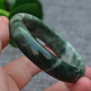 Natural_Jade_Bangle_Healing_Bracelet-01.jpg Pure Jade Bangle Bracelet - Healing & Protecting